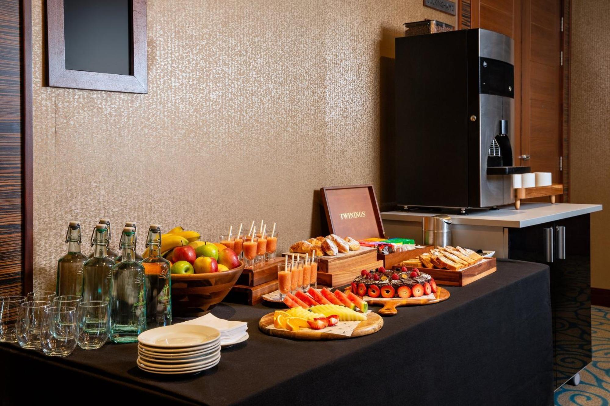 Kensington High St. By Ihg Londra
